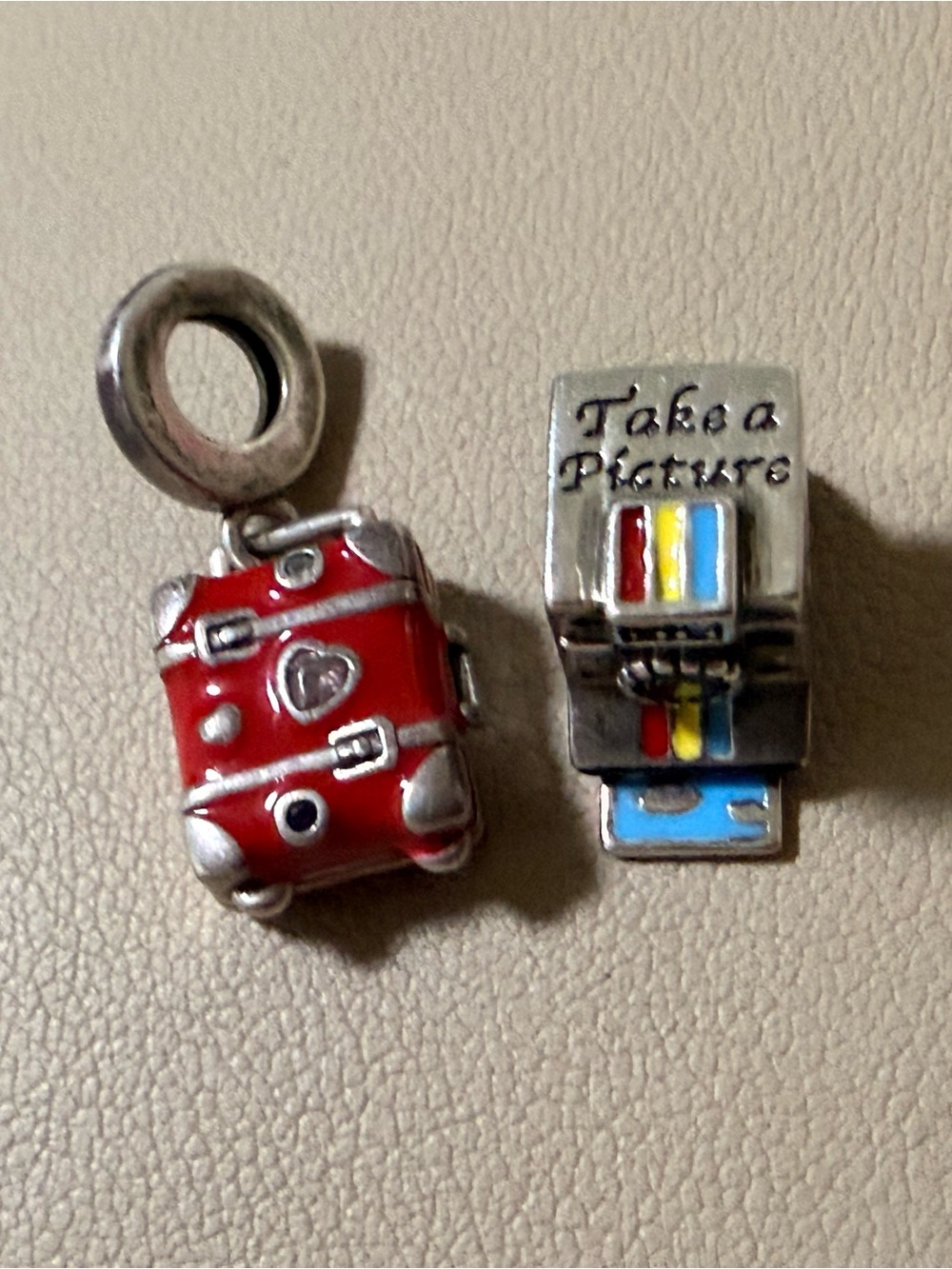 (*2 Charms*) Red Luggage Charm & Vintage Camera Photo Charm